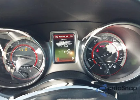 2017 Dodge Journey Crossroad Plus z USA, uszkodzony, nr VIN 3C4PDCGG7HT556604